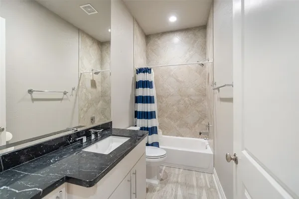 $3,200 | 199 Springs Edge Drive, Montgomery, TX 77356