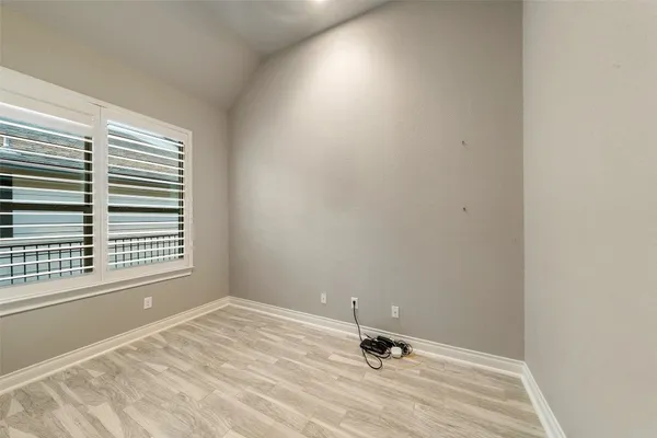 $3,200 | 199 Springs Edge Drive, Montgomery, TX 77356