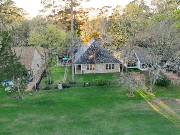 $3,200 | 199 Springs Edge Drive, Montgomery, TX 77356