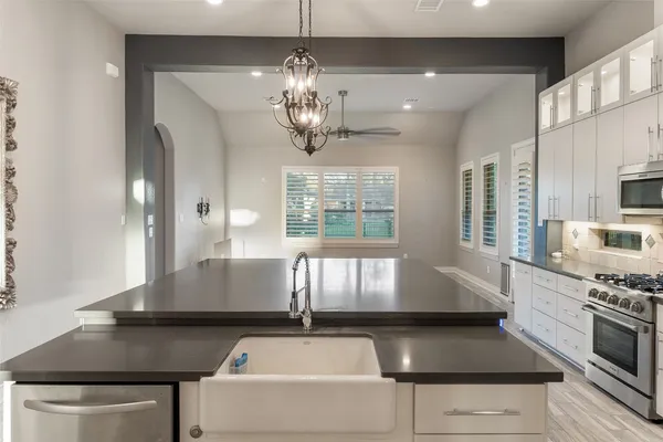 $3,200 | 199 Springs Edge Drive, Montgomery, TX 77356