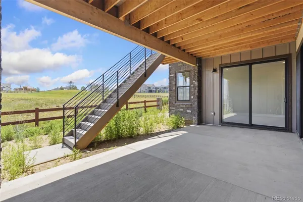 a view of an entryway