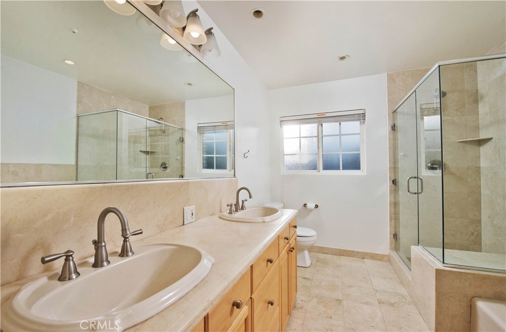 3610 Scadlock Lane Sherman Oaks, CA 91403 - Photo 14 of 19