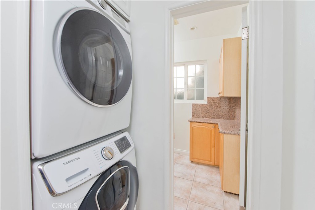 3610 Scadlock Lane Sherman Oaks, CA 91403 - Photo 9 of 19