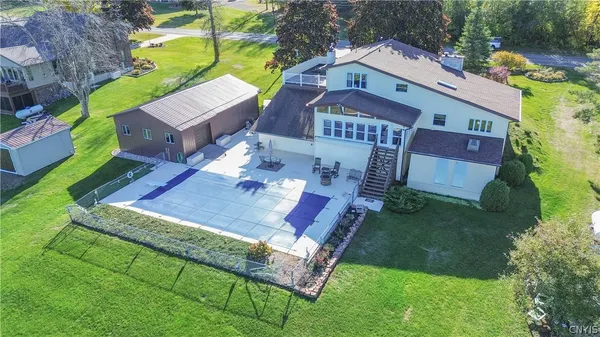 $749,900 | 286 River Road, Waddington, NY 13694