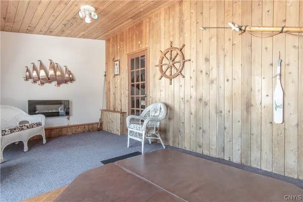$749,900 | 286 River Road, Waddington, NY 13694