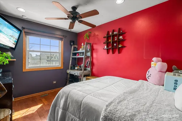 $400,000 | 3026 Diane Drive, Aurora, IL 60504