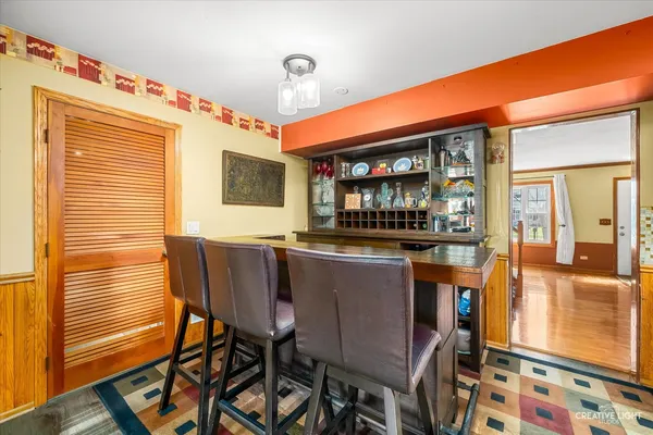 $400,000 | 3026 Diane Drive, Aurora, IL 60504