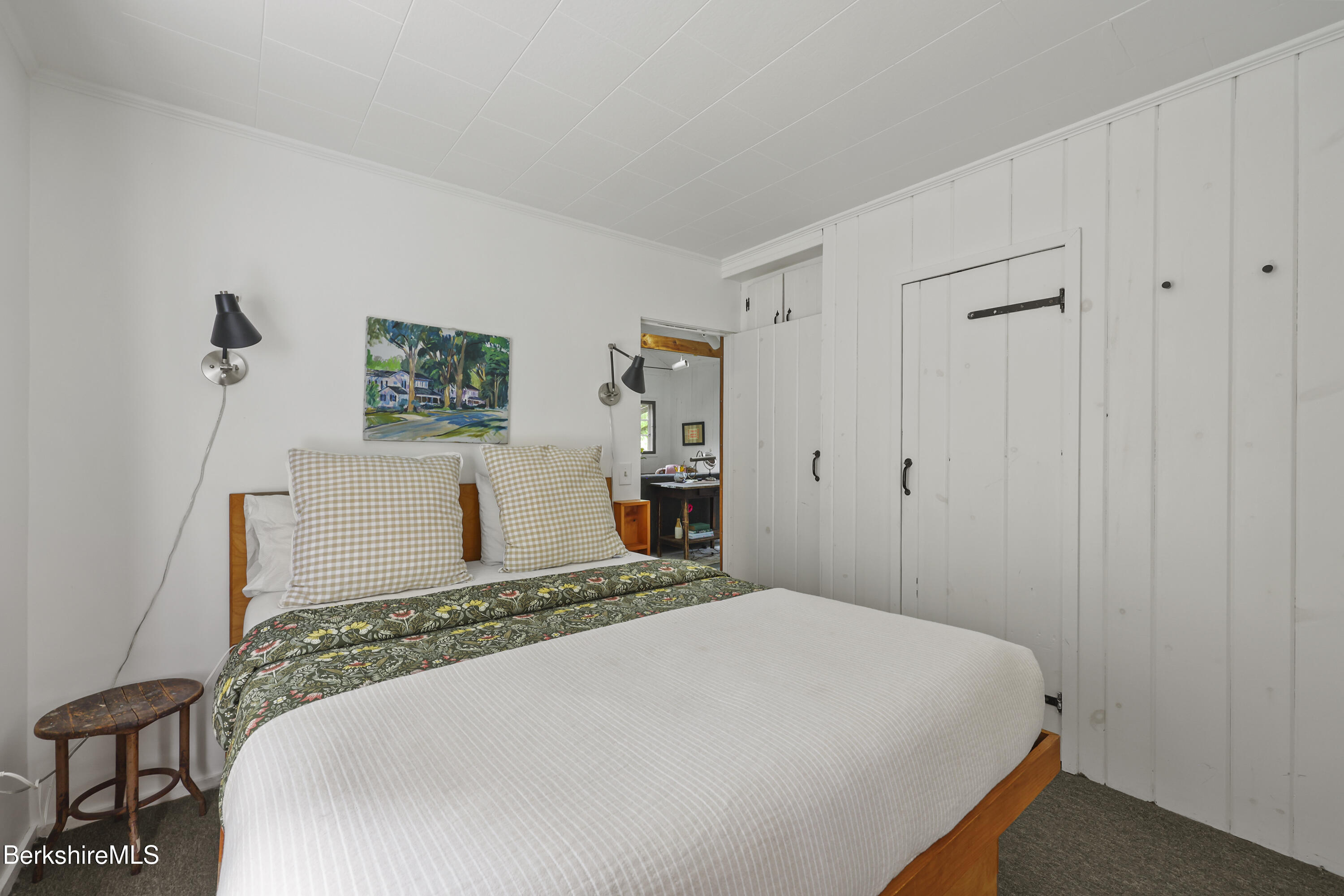 10 Mahkeenac Heights Road Stockbridge, MA 01262 - Photo 18 of 27 Bedroom One