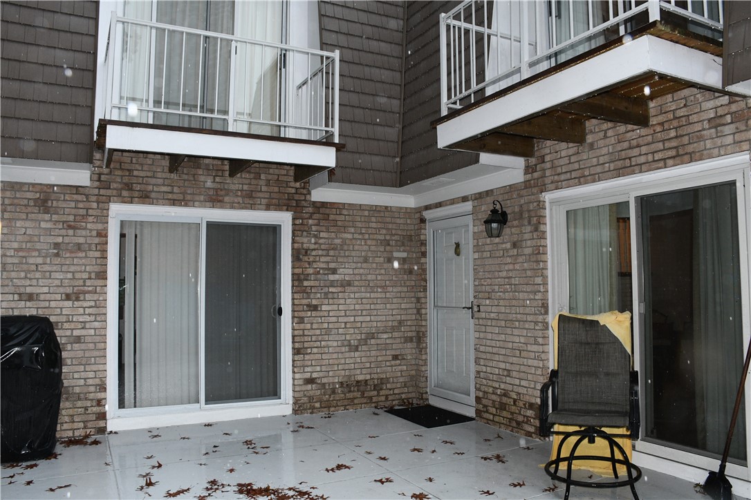 11 Caddy Rock Road, Unit A North Kingstown, RI 02852 - Photo 2 of 20 Patio