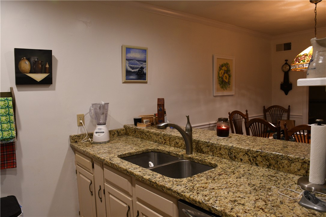 11 Caddy Rock Road, Unit A North Kingstown, RI 02852 - Photo 9 of 20 Kitchen