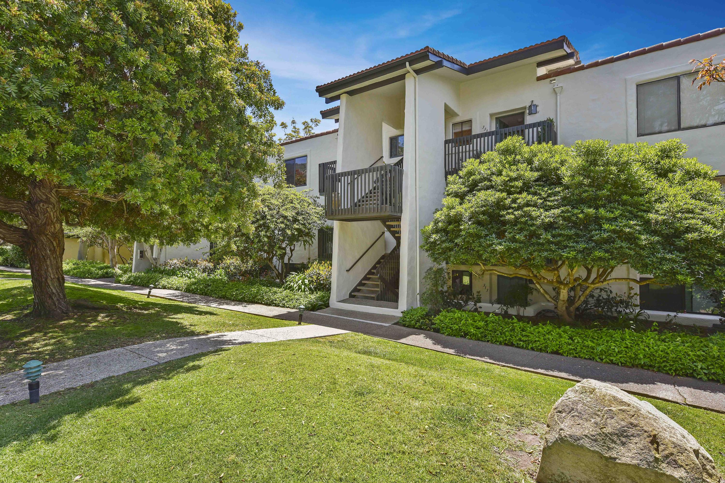 3375 Foothill Road, Unit 312 Carpinteria, CA 93013 - Photo 12 of 15 Entry