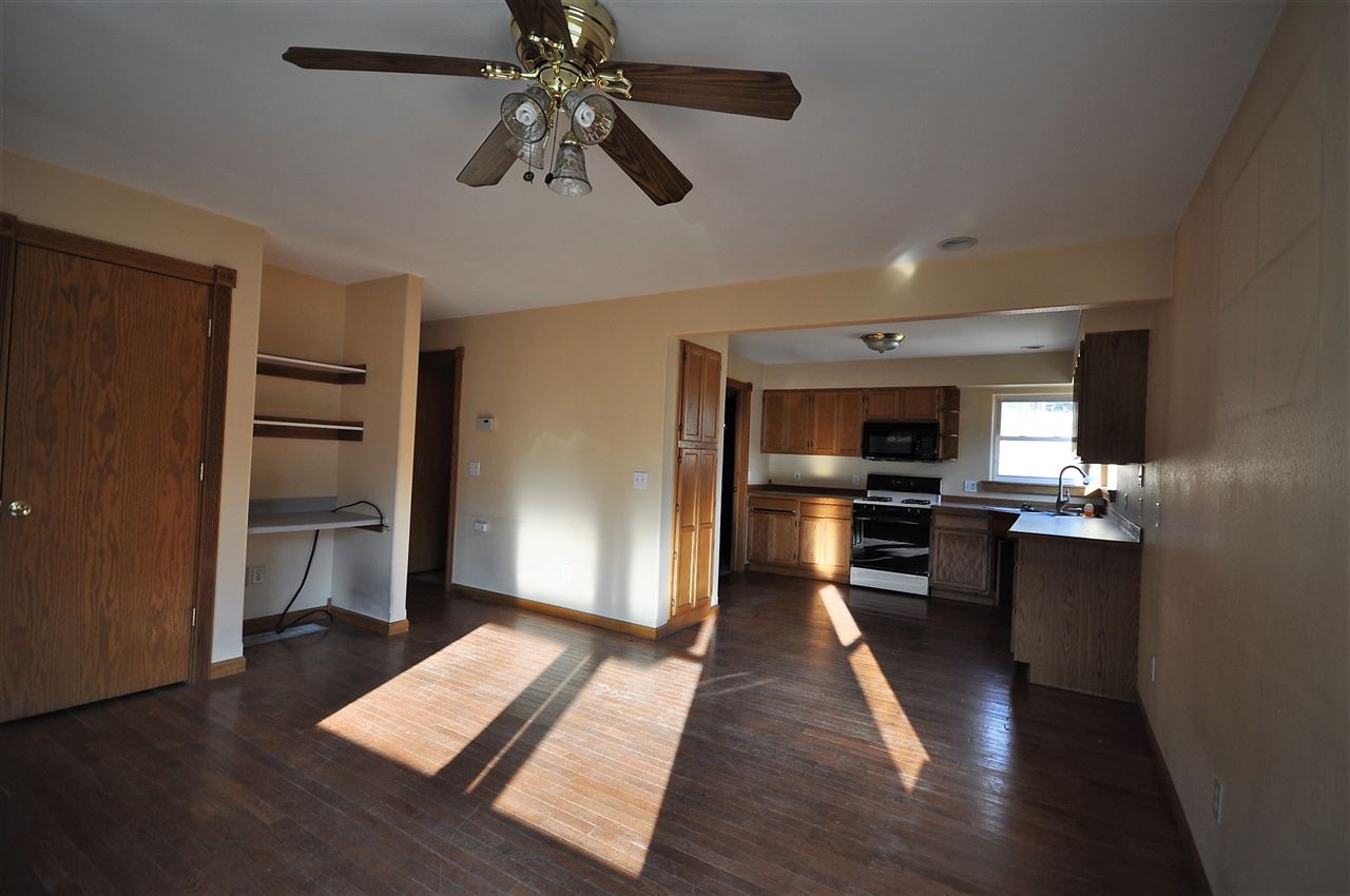 8395 Dell Road Kingsley, MI 49649 - Photo 7 of 14 1827558-6.JPG