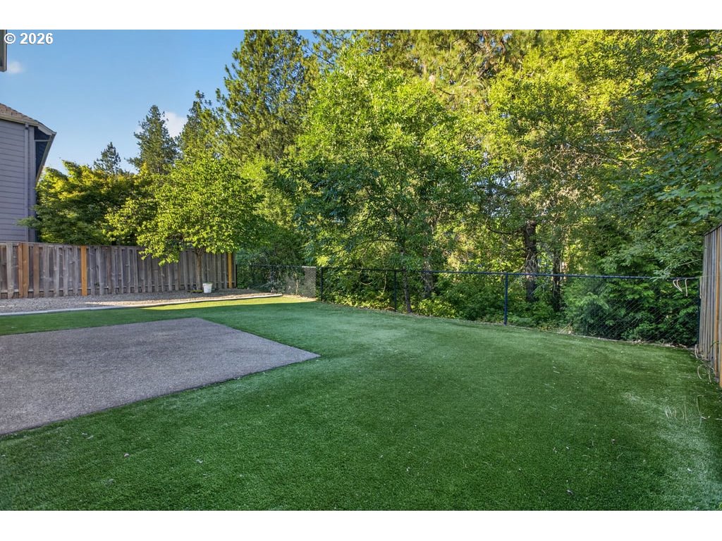 17458 Southwest 135th Place Portland, OR 97224 - Photo 33 of 37