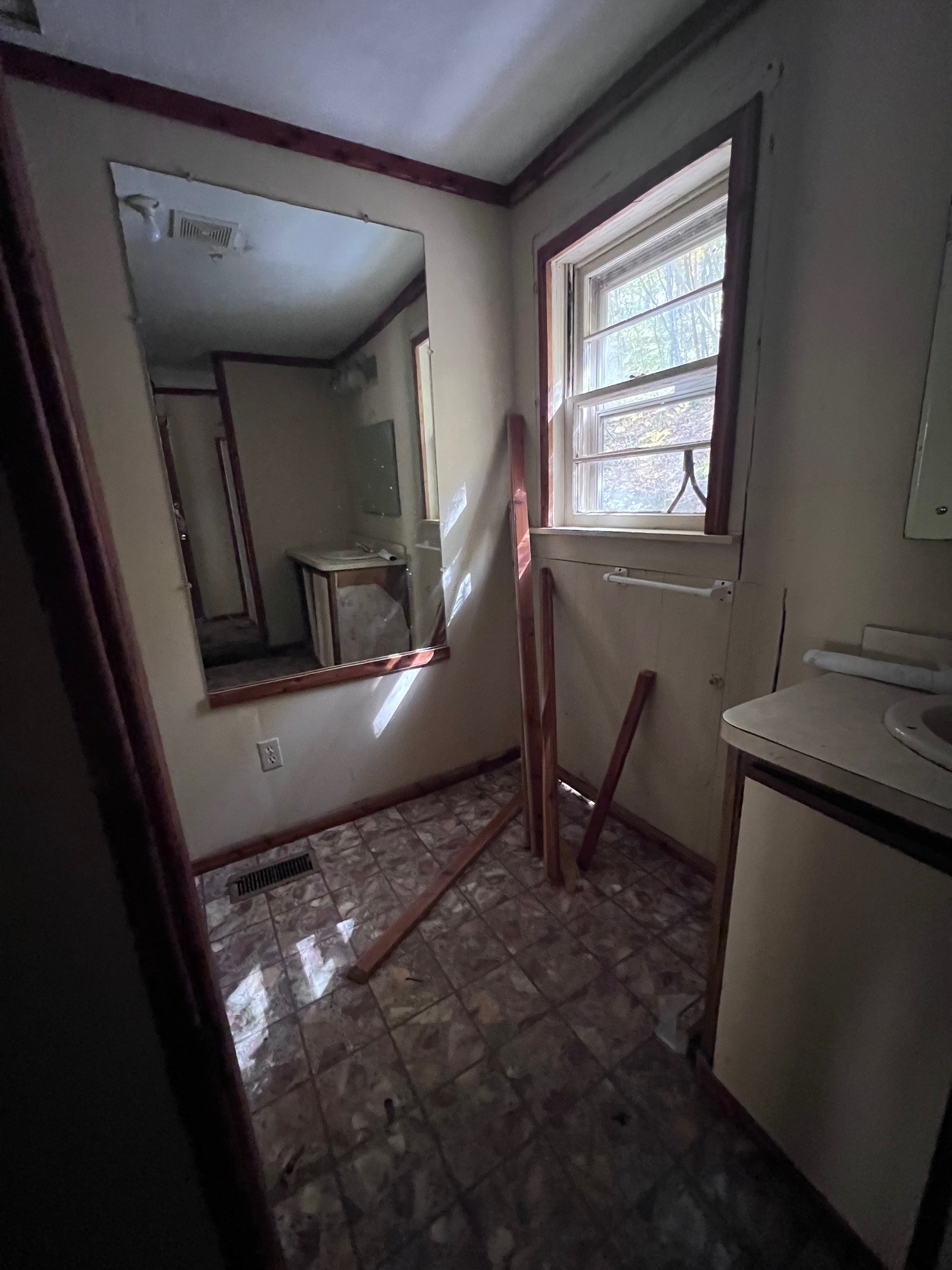 235 Ernest Looper Road Rickman, TN 38580 - Photo 9 of 16 a living room with furniture and a window