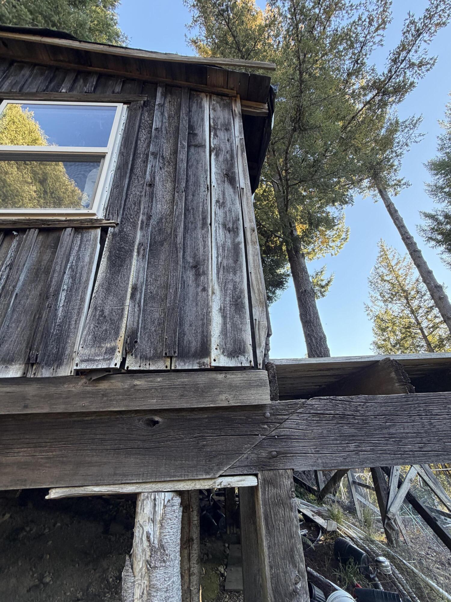 8000 Wilder Ridge Road Garberville, CA 95542 - Photo 6 of 18