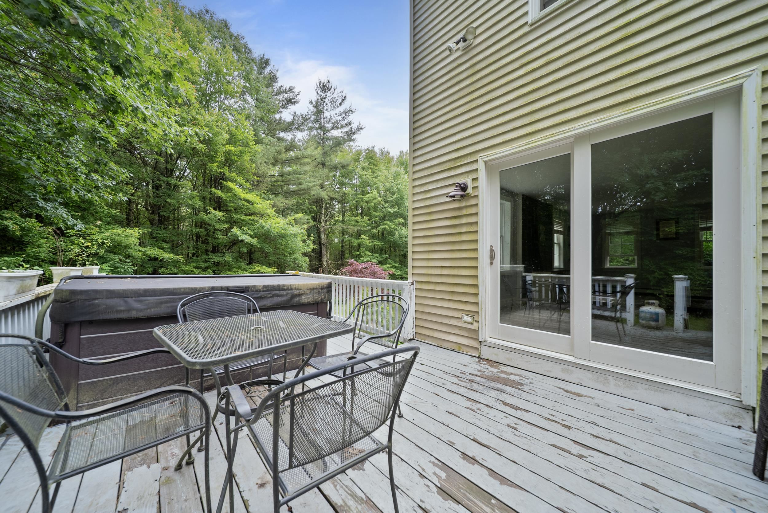 28 Haynes Road Deerfield, NH 03037 - Photo 19 of 36