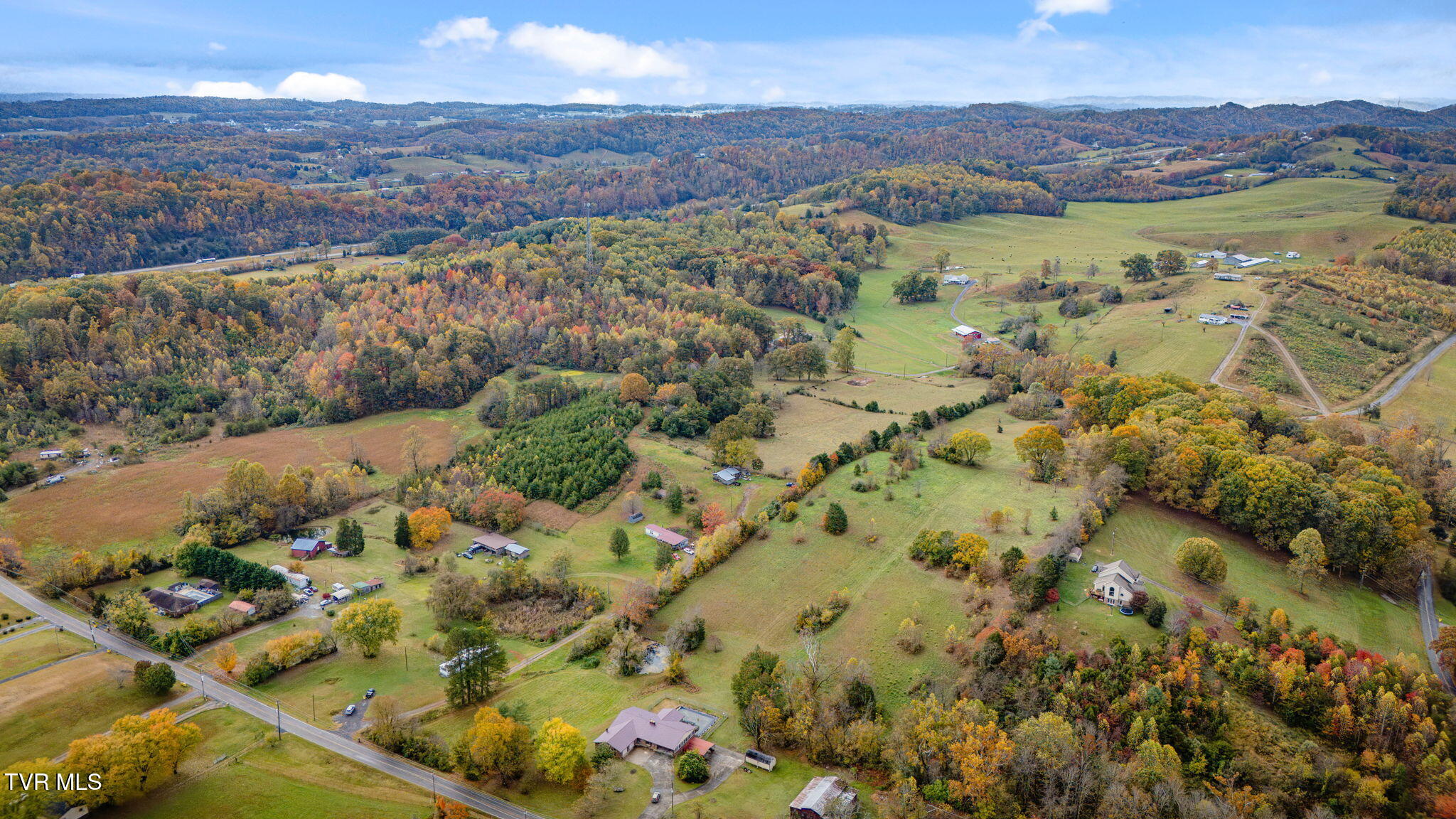 1566 Mill Creek Road, Unit 1 Fall Branch, TN 37656 - Photo 11 of 17 104