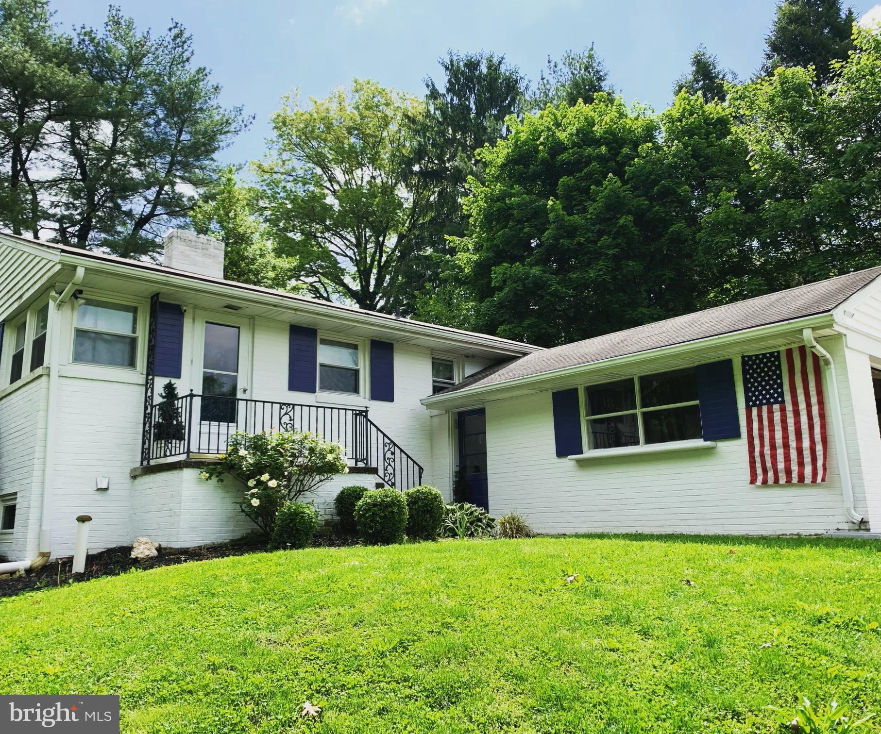 704 Rathton Road York, PA 17403 - Photo 1 of 18 Gallery Image 1