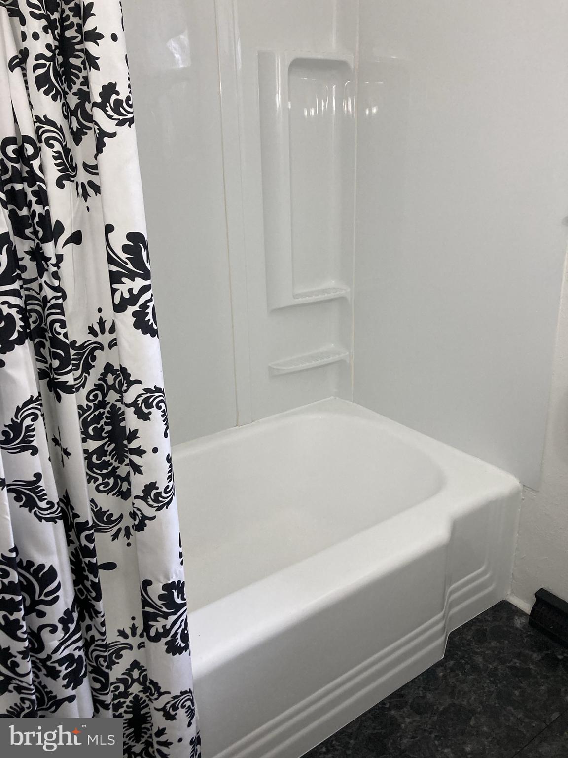 704 Rathton Road York, PA 17403 - Photo 10 of 18 Gallery Image 10