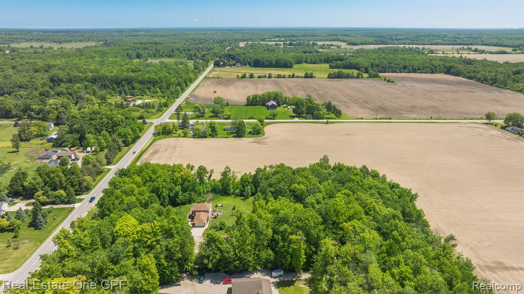 8077 Avoca Road Avoca, MI 48006 - Photo 55 of 65