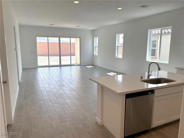 $416,950 | 4324 South Angel Fls Court, Pahrump, NV 89061