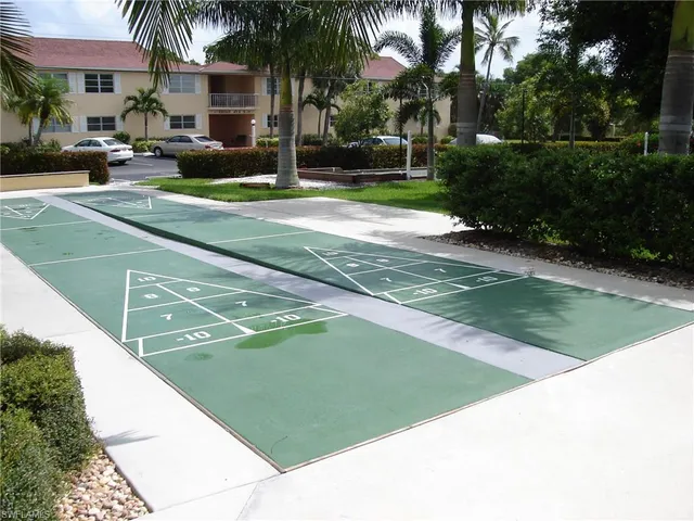 $1,650 | 421 12th Avenue South, Unit A5, Naples, FL 34102