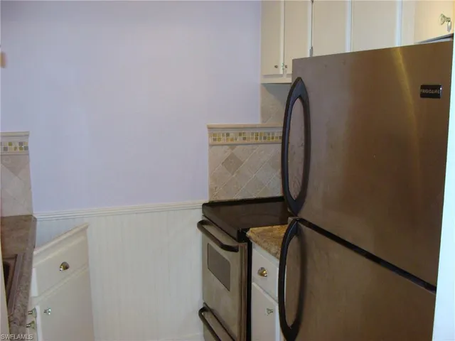 $1,650 | 421 12th Avenue South, Unit A5, Naples, FL 34102