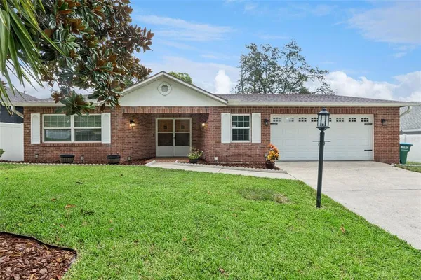 $315,000 | 966 Vicksburg Street, Deltona, FL 32725