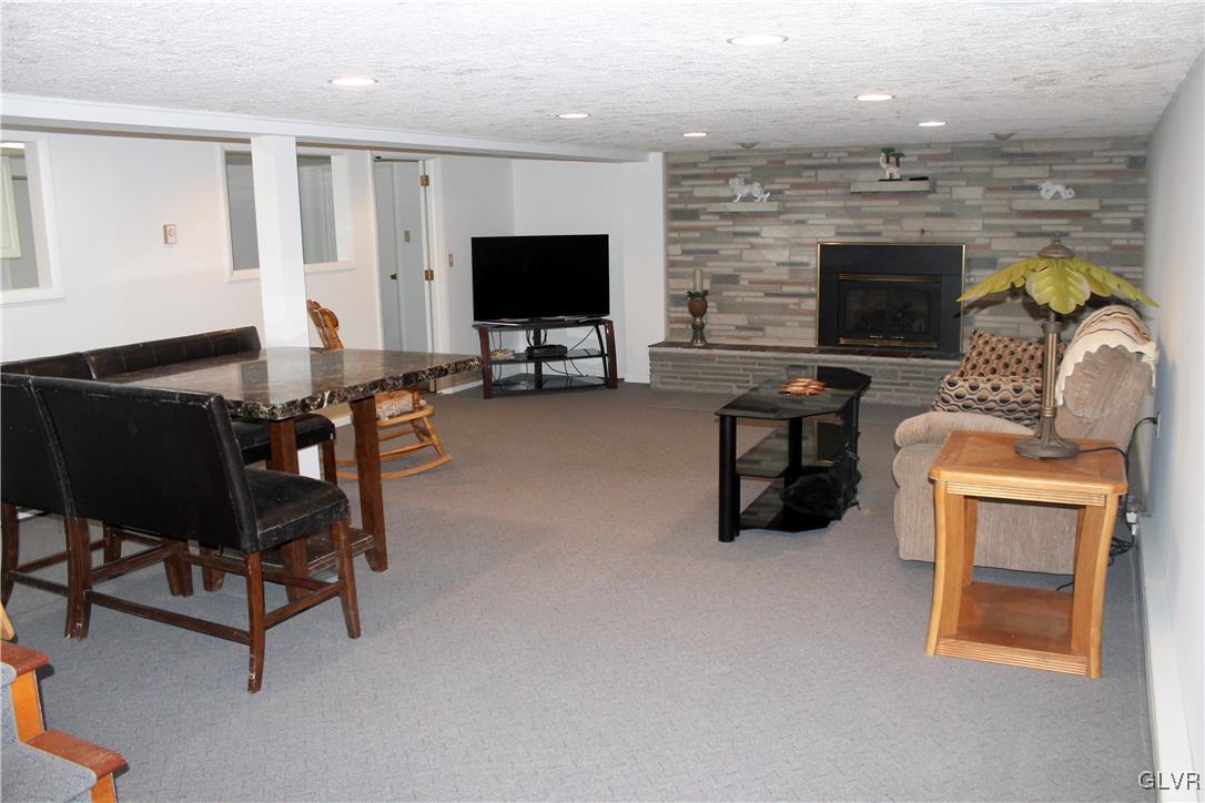 5946 Memorial Road Germansville, PA 18053 - Photo 17 of 36 Gallery Image 17