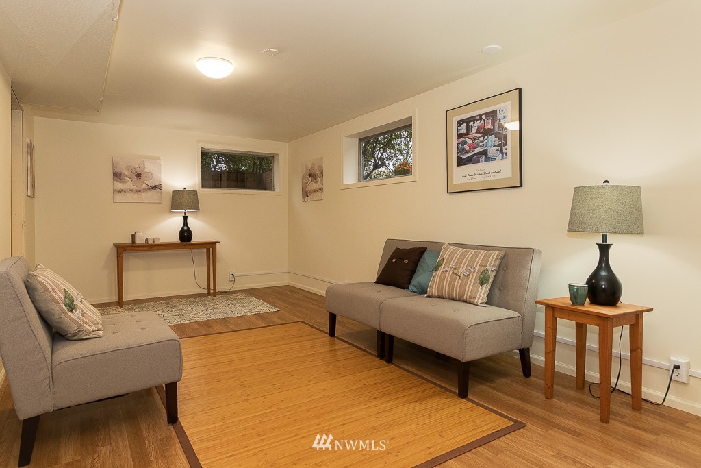 3336 York Road South Seattle, WA 98144 - Photo 12 of 15 Gallery Image 12