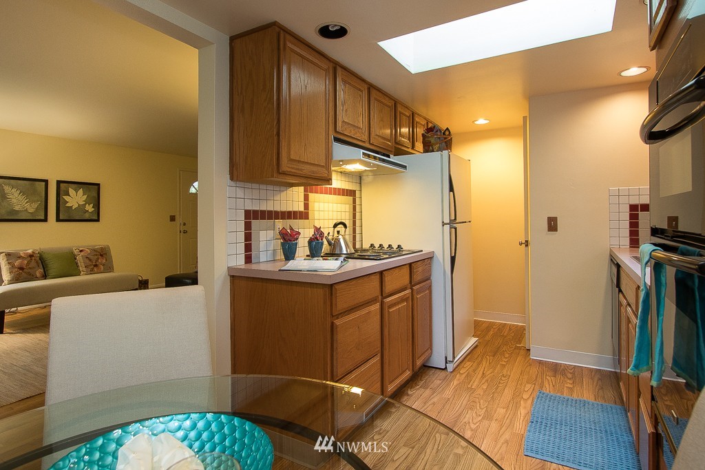 3336 York Road South Seattle, WA 98144 - Photo 7 of 15 Gallery Image 7