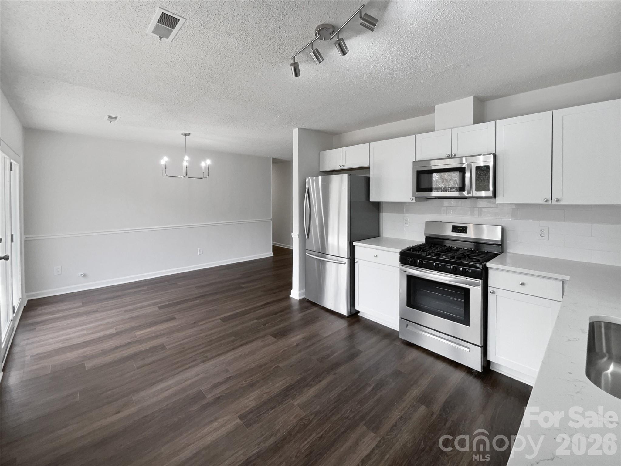 7200 Boxcar Court Charlotte, NC 28227 - Photo 6 of 16