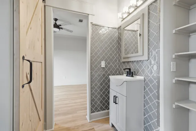 $1,100,000 | 1918 Todville Road, Seabrook, TX 77586