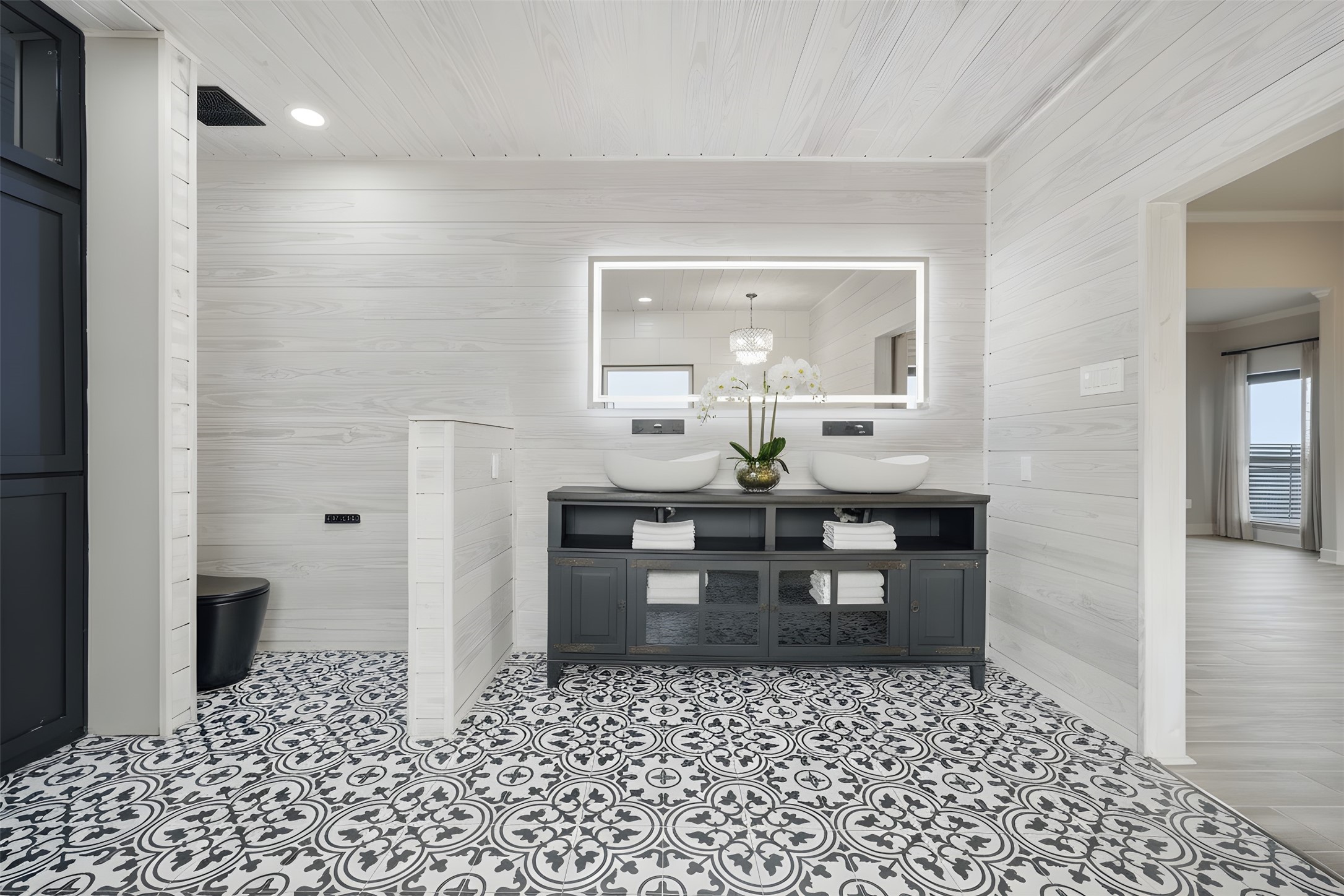 1918 Todville Road Seabrook, TX 77586 - Photo 30 of 41 Primary Bathroom is a true showstopper with luxury designer finishes fit for royalty.