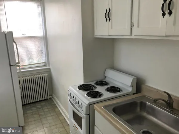 $1,200 | 8009 Garland Avenue, Unit 1, Takoma Park, MD 20912