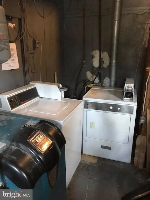 8009 Garland Avenue, Unit 1 Takoma Park, MD 20912 - Photo 15 of 22 Inexpensive coin laundry machines