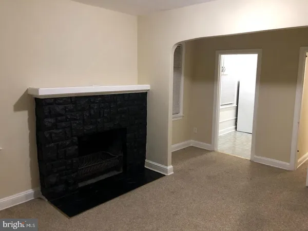 $1,200 | 8009 Garland Avenue, Unit 1, Takoma Park, MD 20912