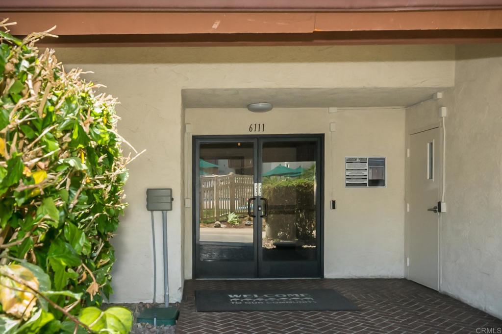 6111 Rancho Mission Road, Unit 106 San Diego, CA 92108 - Photo 8 of 21 front entry