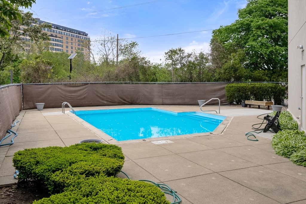133 Commander Shea Boulevard, Unit 209 Quincy, MA 02171 - Photo 10 of 12