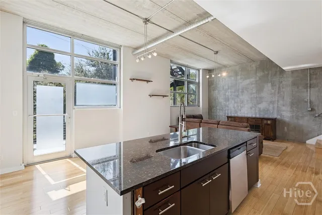 $495,000 | 545 Berrien Street, Unit G, Savannah, GA 31401