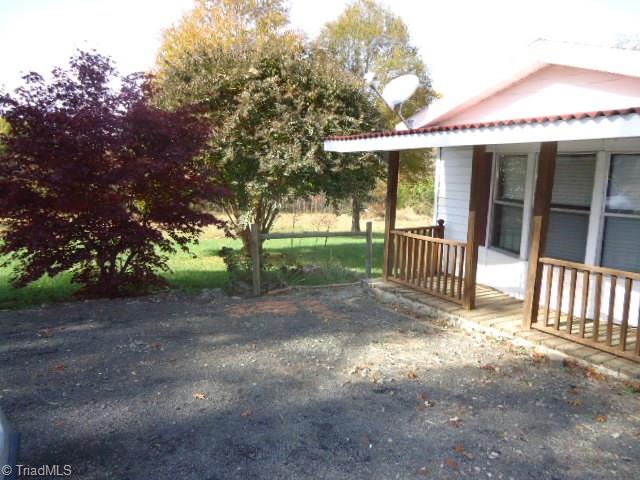 201 Derris Road Stoneville, NC 27048 - Photo 27 of 30 Gallery Image 27