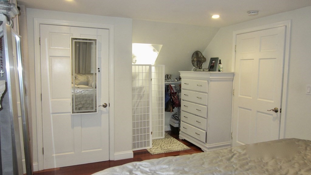 19 Georgia Road Weymouth, MA 02190 - Photo 12 of 23 Gallery Image 12