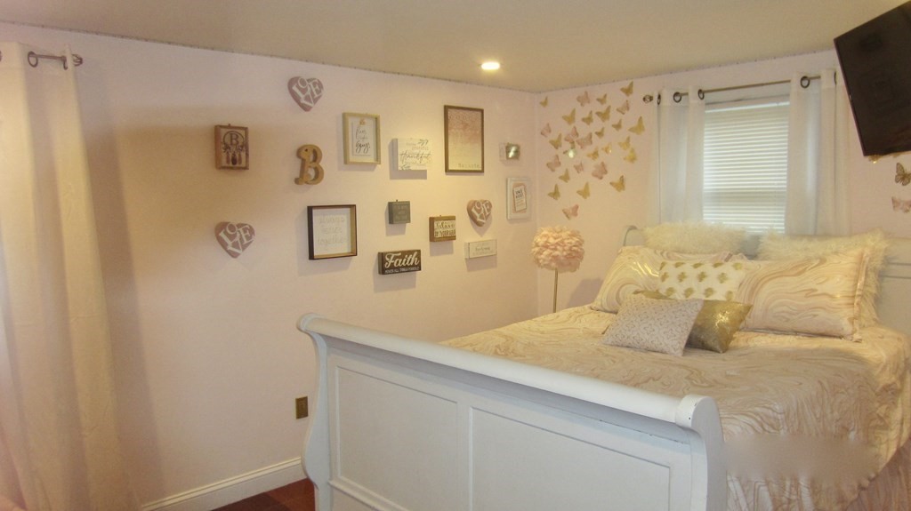 19 Georgia Road Weymouth, MA 02190 - Photo 14 of 23 Gallery Image 14