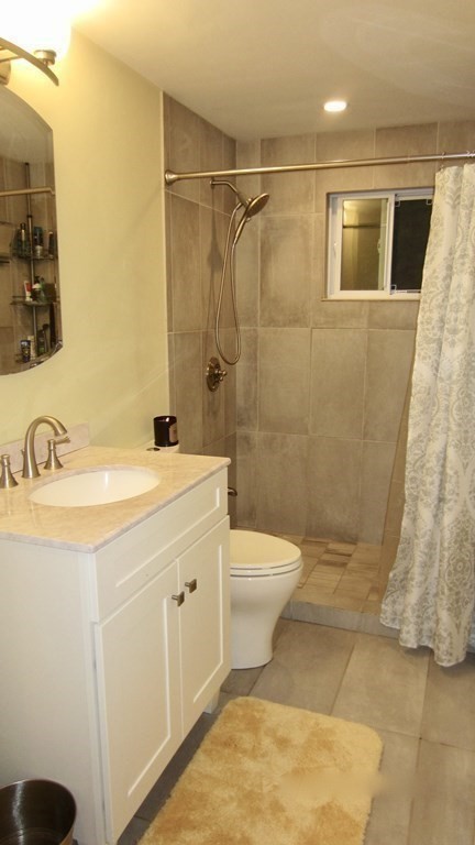 19 Georgia Road Weymouth, MA 02190 - Photo 10 of 23 Gallery Image 10