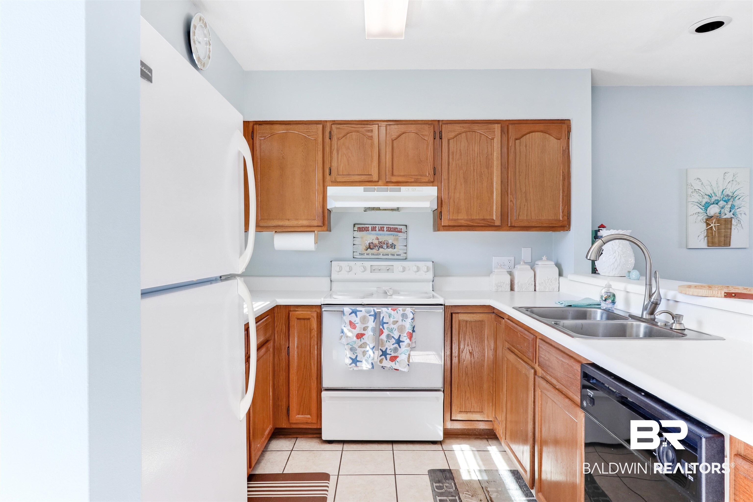 25861 Canal Road, Unit 8 Orange Beach, AL 36561 - Photo 7 of 37