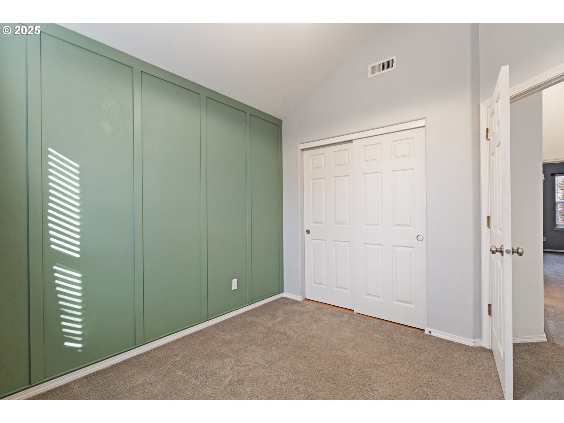 887 Southwest 198th Place Beaverton, OR 97003 - Photo 18 of 33 a view of an empty room