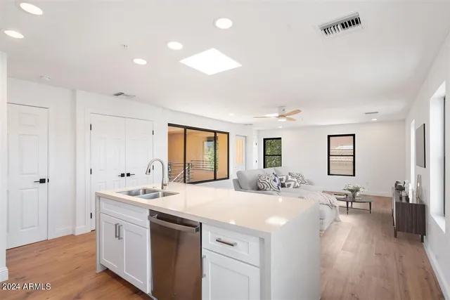 $449,900 | 16844 East E Avenue, Unit 202, Fountain Hills, AZ 85268