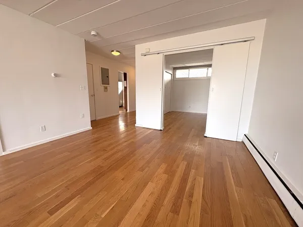 $3,700 | 345 Harvard Street, Unit 4E, Cambridge, MA 02138