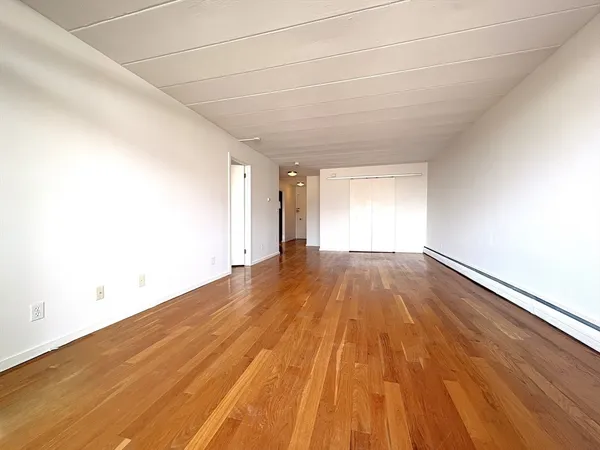 $3,700 | 345 Harvard Street, Unit 4E, Cambridge, MA 02138