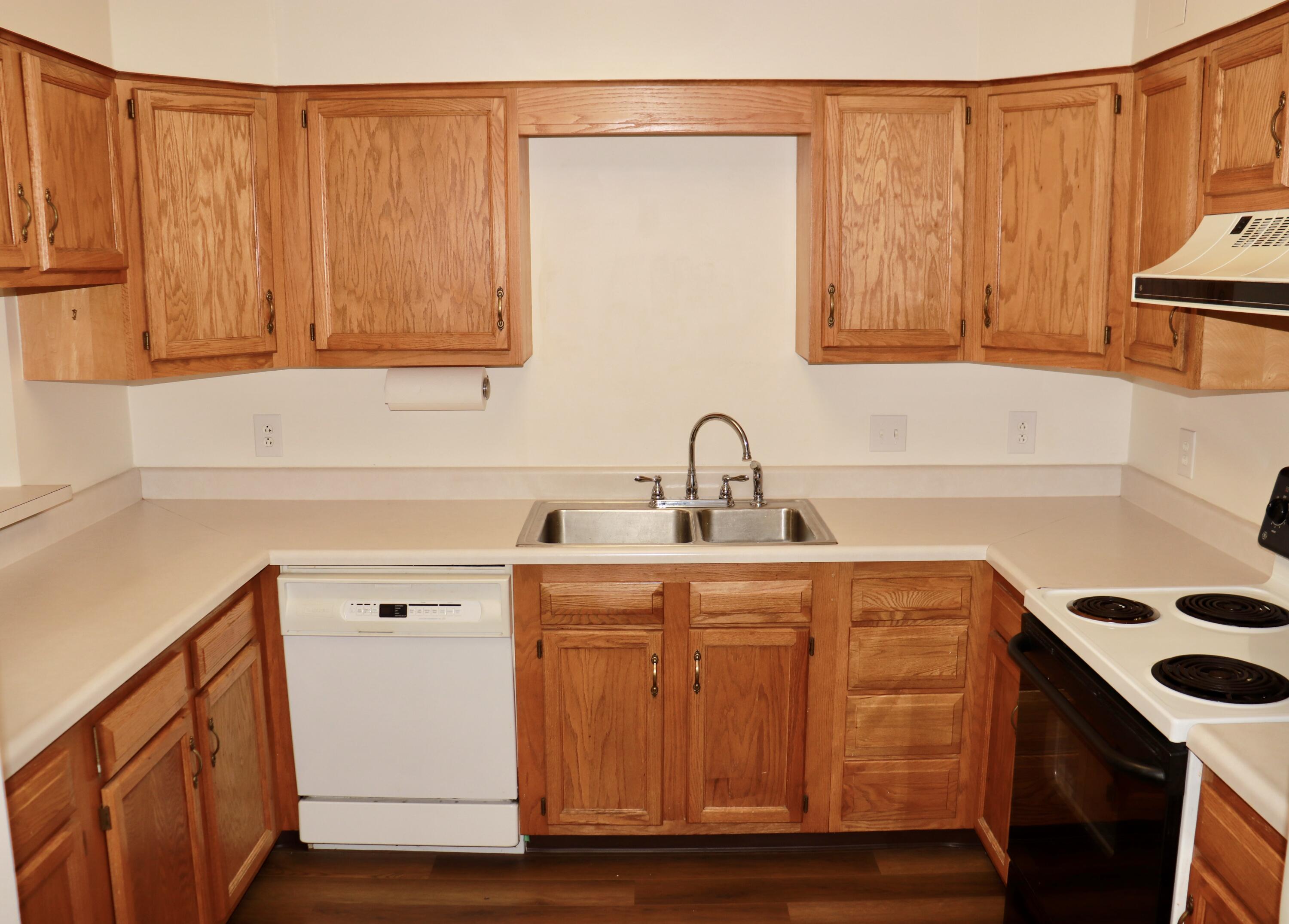 132 Maryland Road Plattsburgh, NY 12903 - Photo 5 of 21 Gallery Image 5